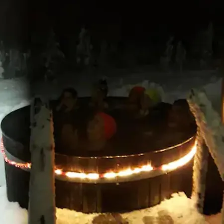 Holiday home Karemajat